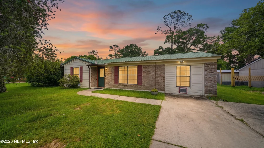 Photo of 1633 MARY BETH Drive