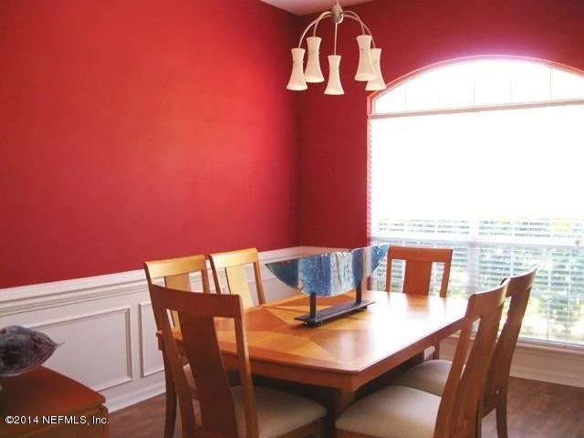 Photo of 212 Bobolink Place