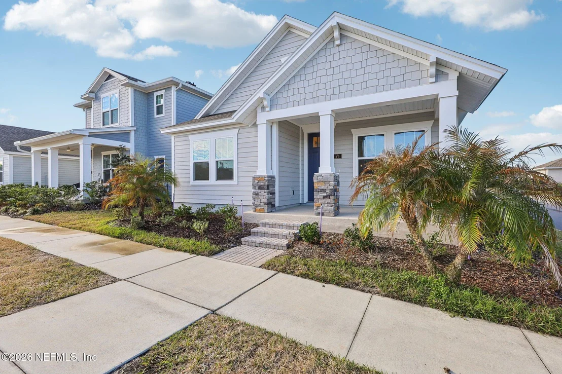 Photo of 17 JAMESTOWN Court