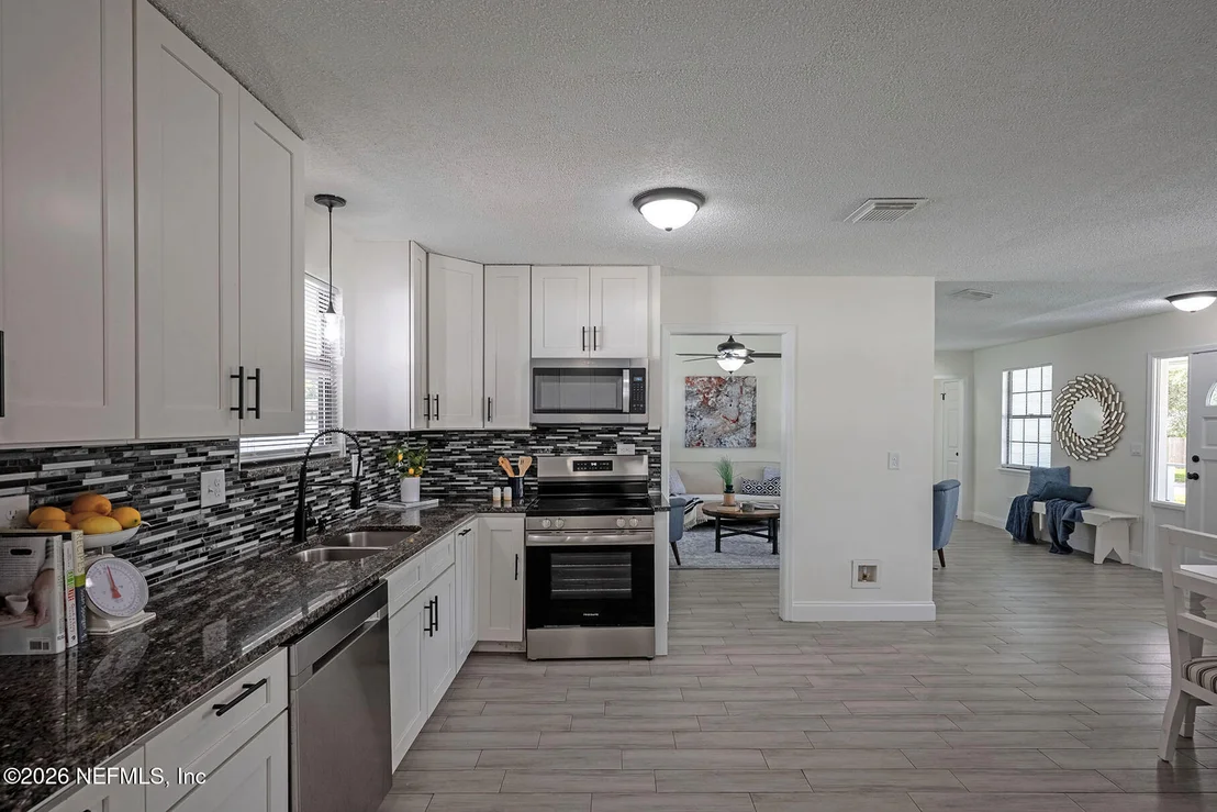 Photo of 3219 SUMMERSET Drive