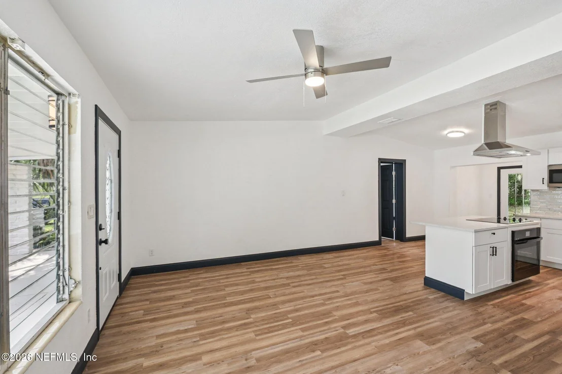 Photo of 5347 KEYSTONE Drive N