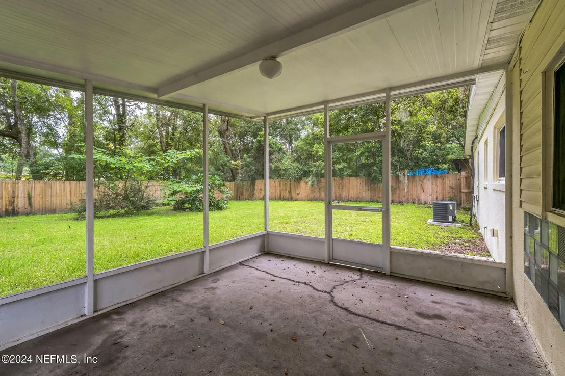 Photo of 6974 ROLLO Road