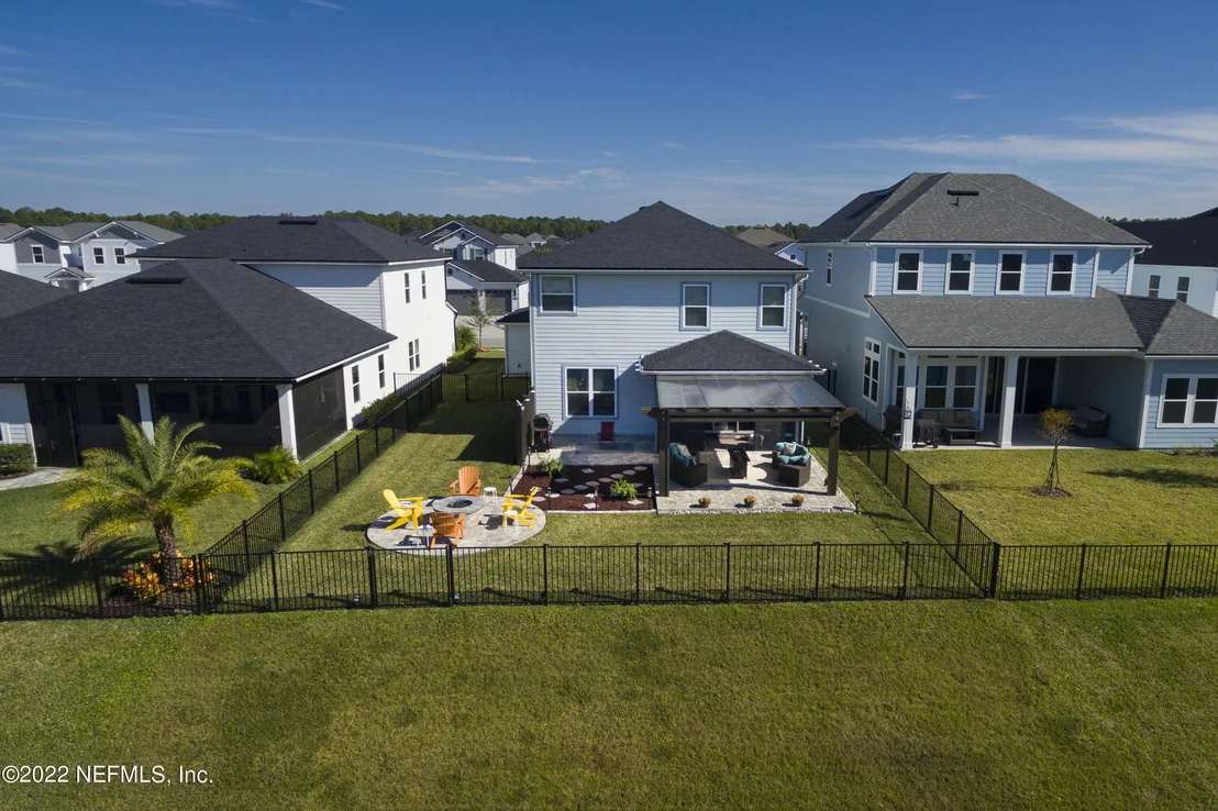 Photo of 814 SILVER PINE Drive