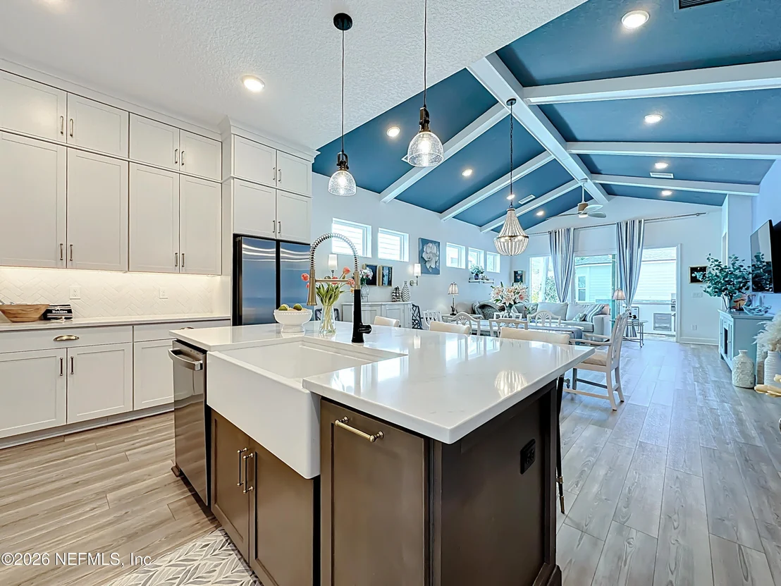 Photo of 210 CAIDEN Drive