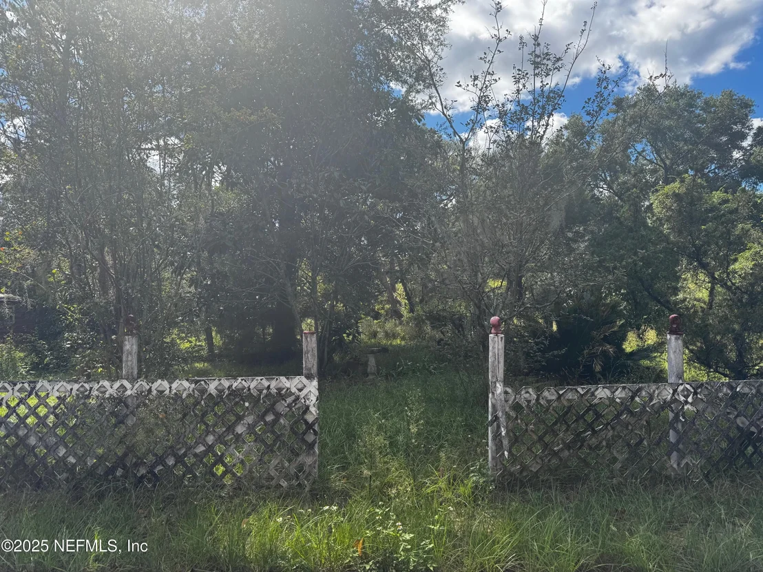 Photo of 113 3RD Street