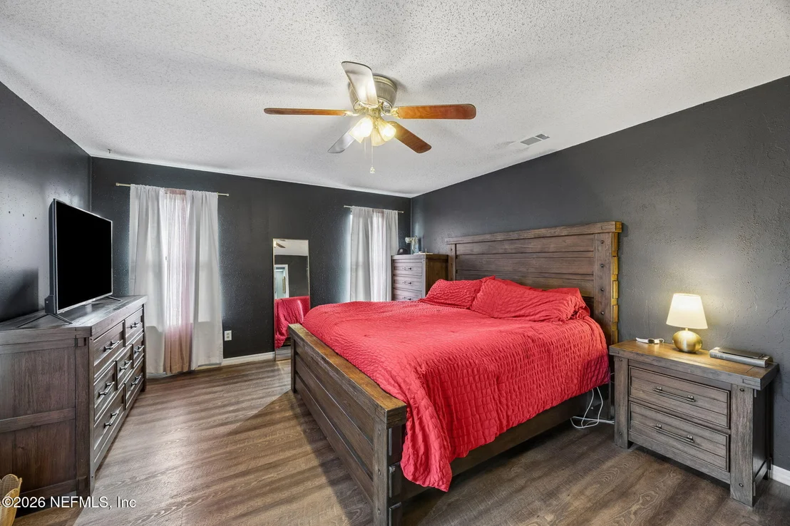 Photo of 407 MOBY DICK Drive S