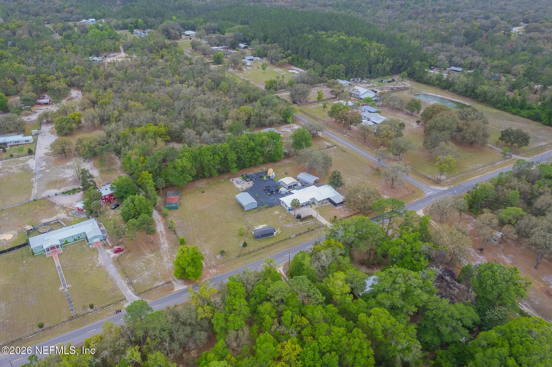Photo of 239 LYNNE Drive