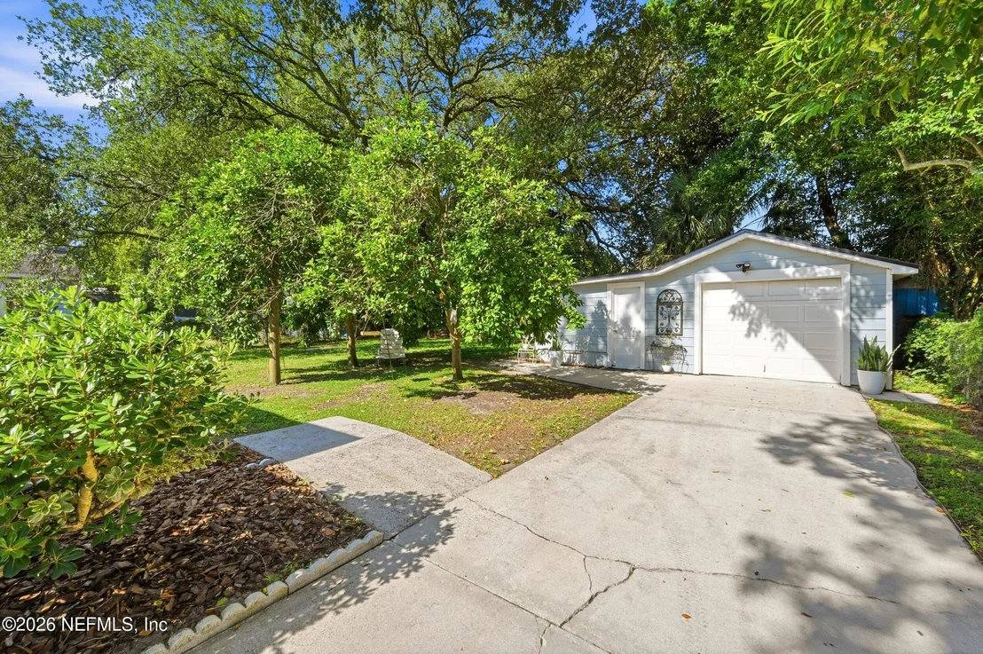 Photo of 1732 PLANTERS Road