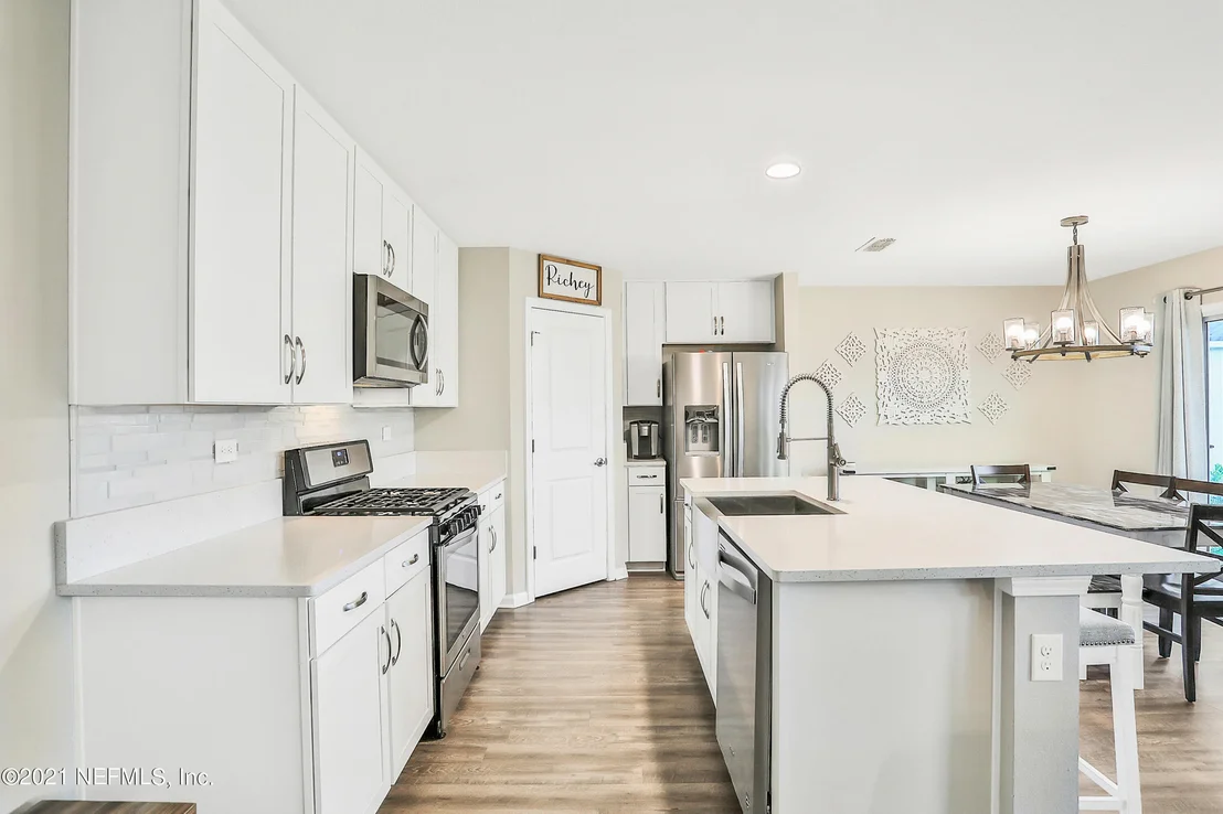 Photo of 20 MOORCROFT Way