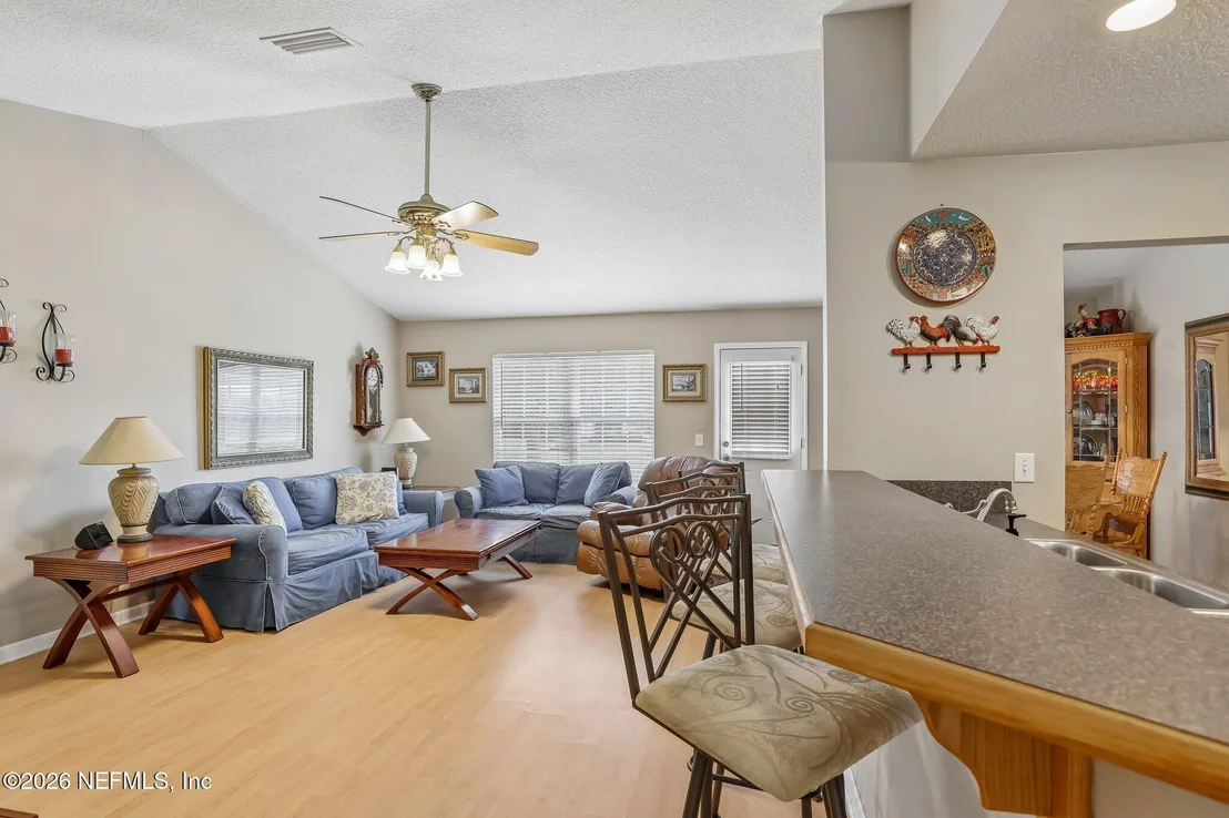 Photo of 17101 CROSS BRANCH Road