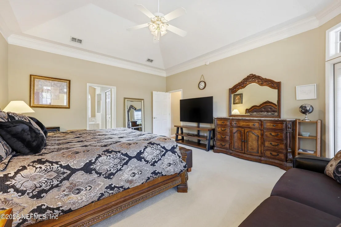 Photo of 1140 HIDEAWAY Drive N