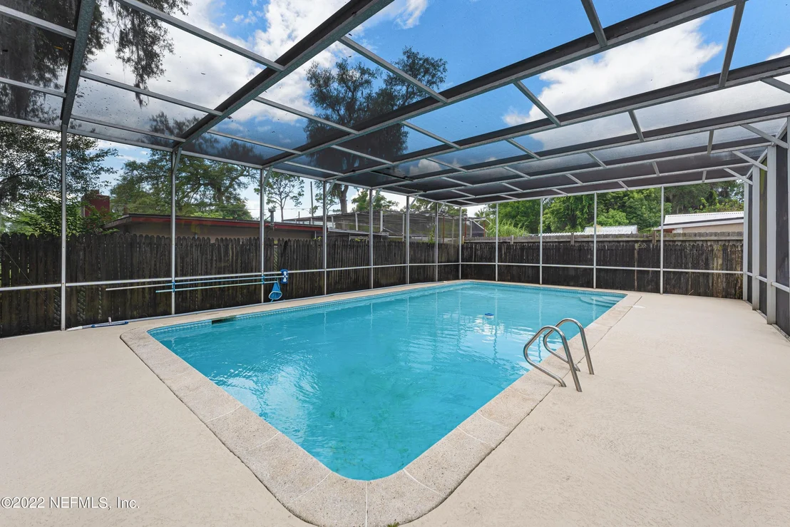 Photo of 5408 WINDERMERE Drive