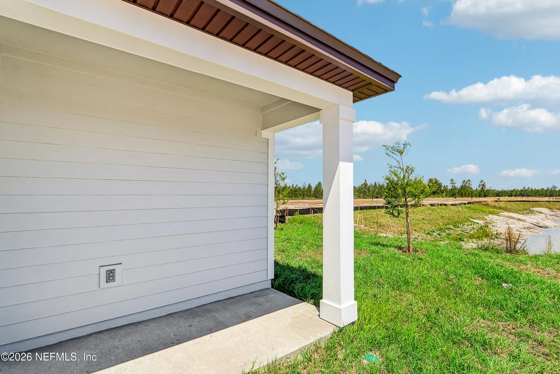 Photo of 7680 RECON Drive