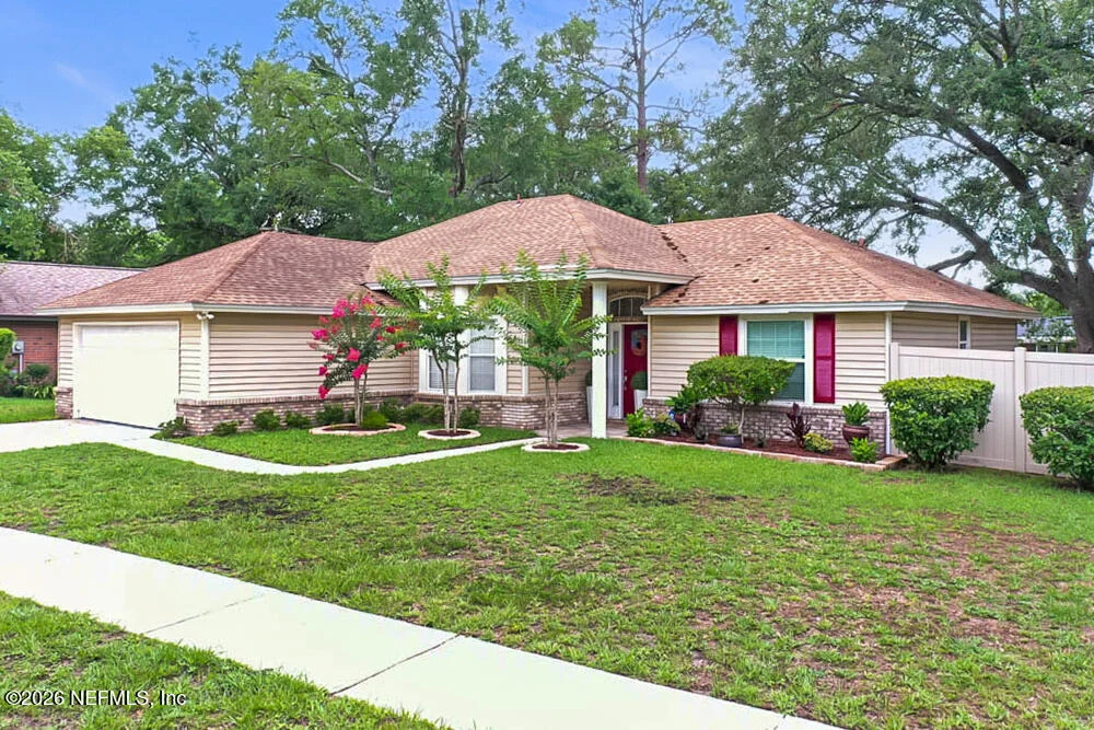 Photo of 8331 THREE CREEKS Boulevard