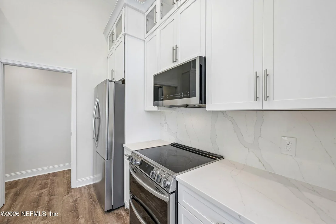 Photo of 341 CHARLEMAGNE Circle