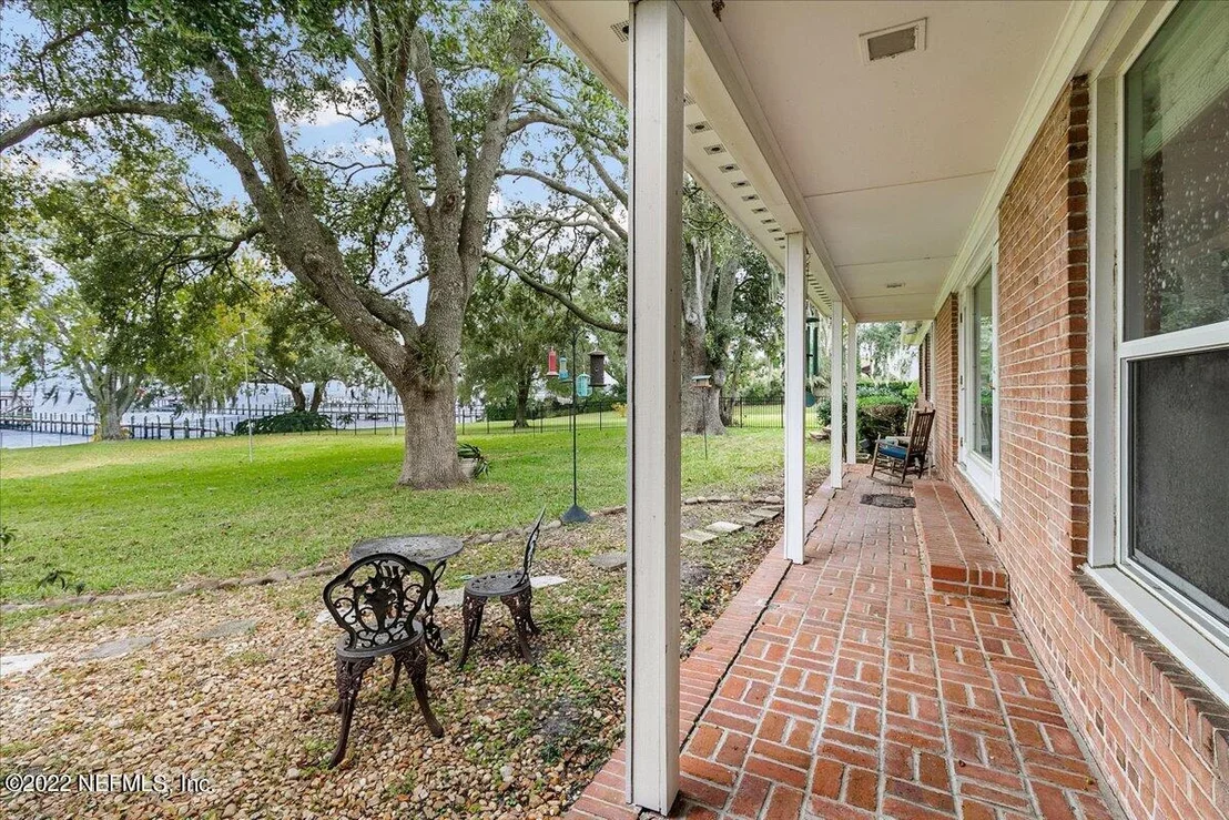 Photo of 1348 BAYLOR Lane