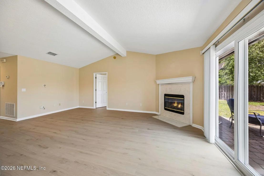Photo of 12929 DEEP RIVER Way