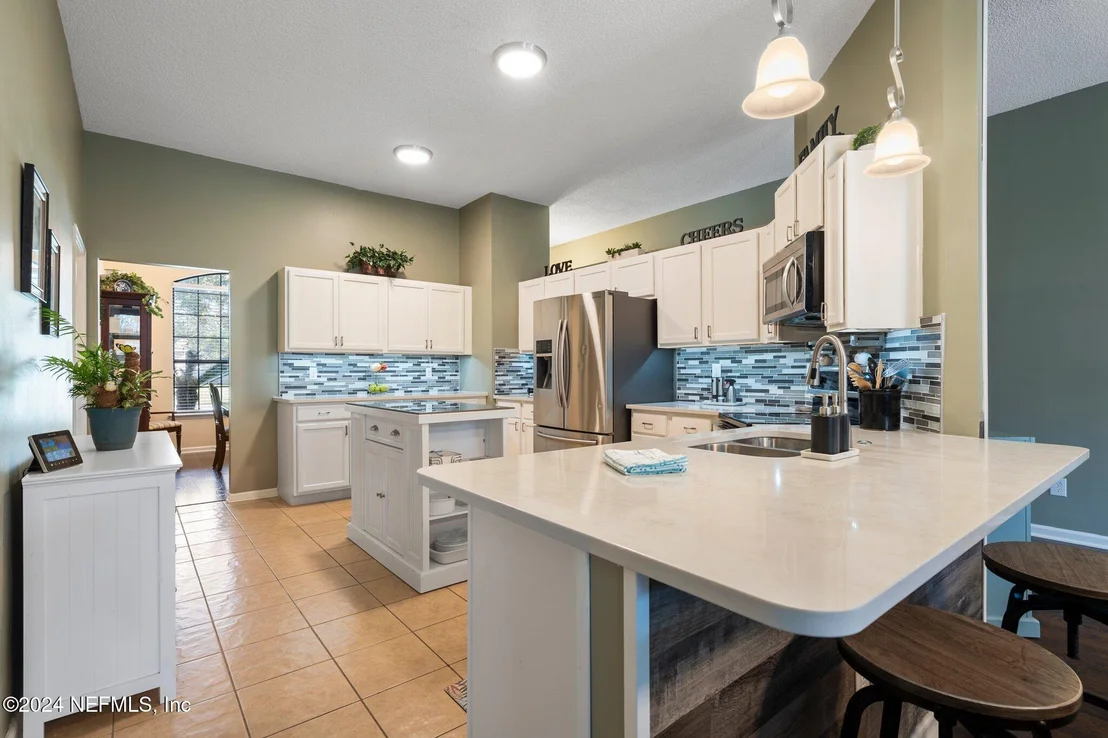 Photo of 14616 GREENOVER Lane