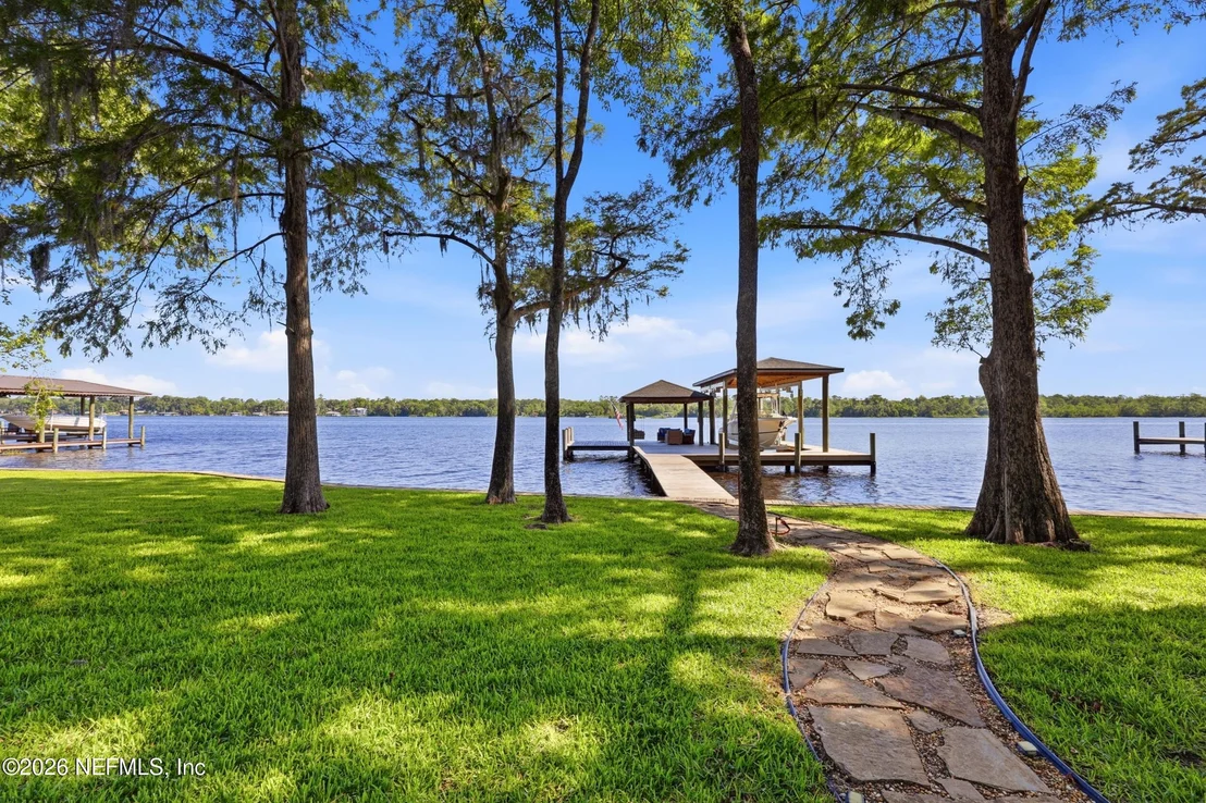 Photo of 2049 BISHOP ESTATES Road