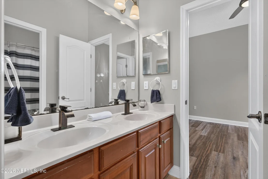 Photo of 4109 EAGLE LANDING Parkway
