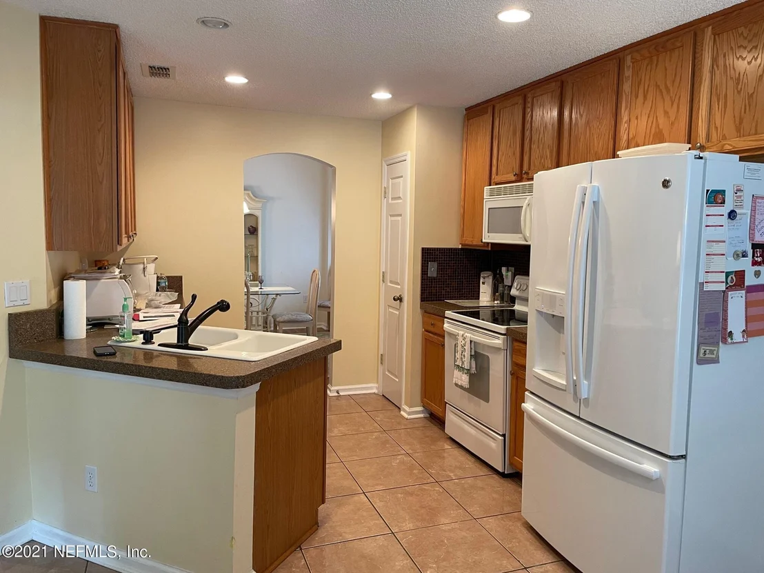 Photo of 9027 FALLSMILL Drive