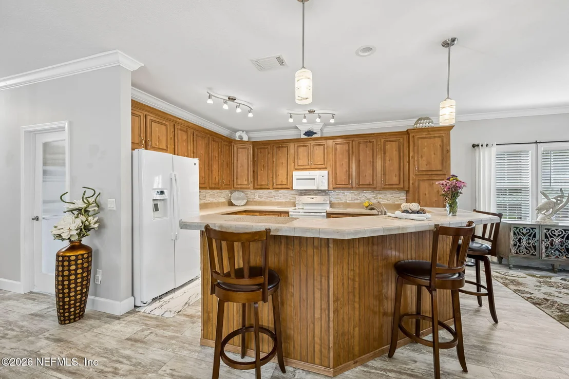 Photo of 329 PARADISE Circle