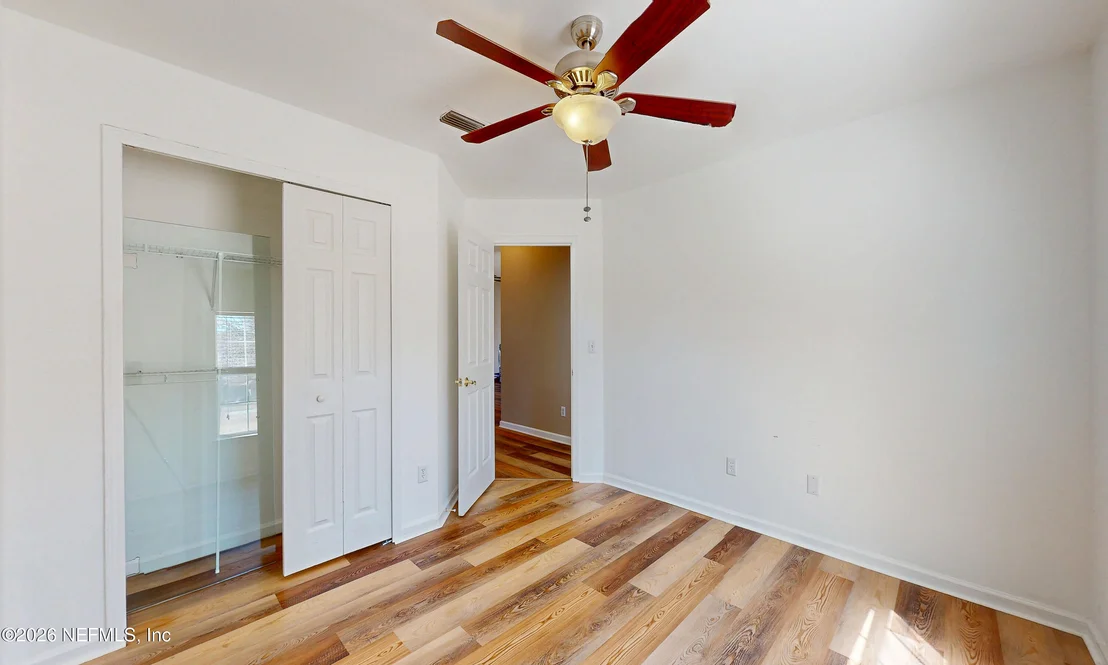 Photo of 55592 DEER RUN Road SE