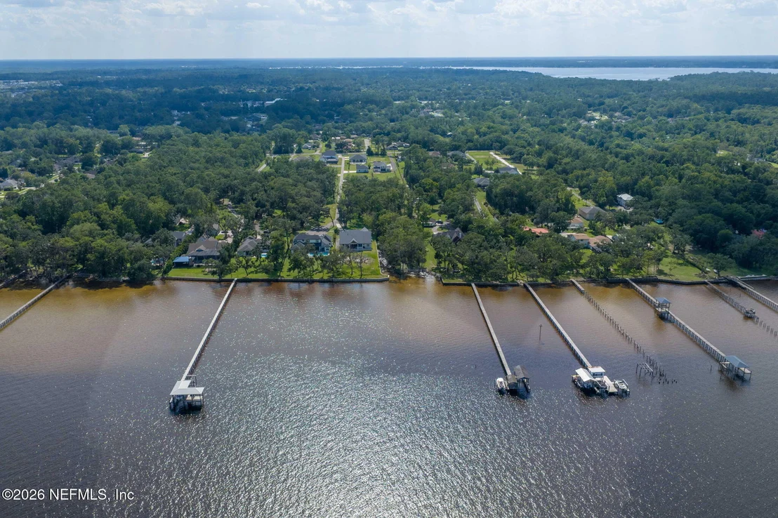 Photo of 1570 RIVER RISE Point