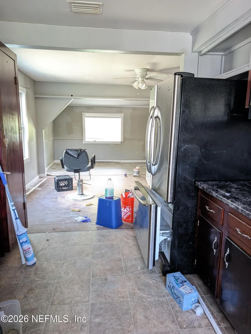 Photo of 244 5TH Way