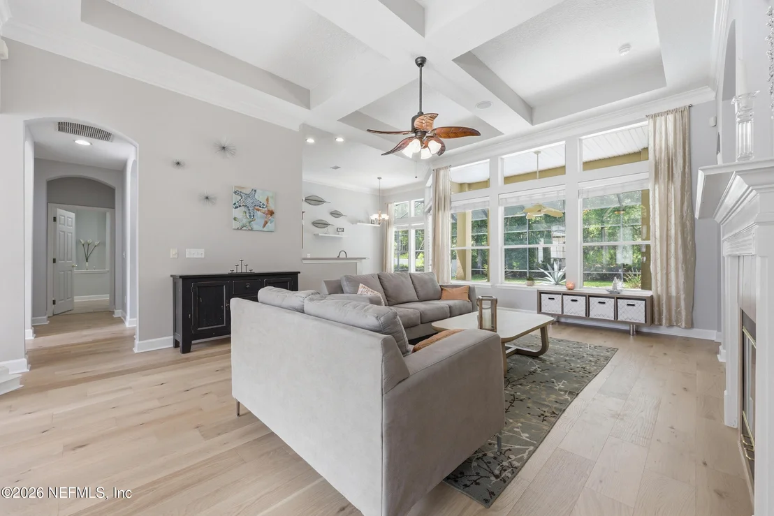 Photo of 1252 N BURGANDY Trail
