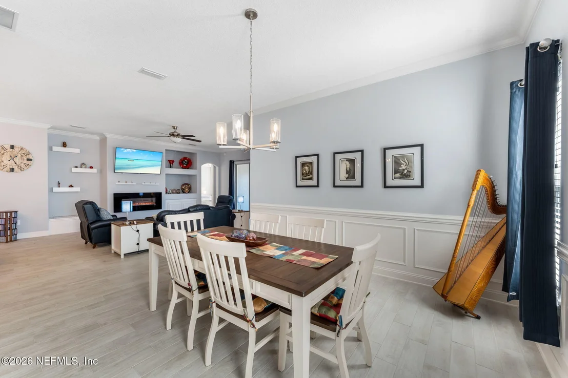 Photo of 348 WINDWALKER Drive