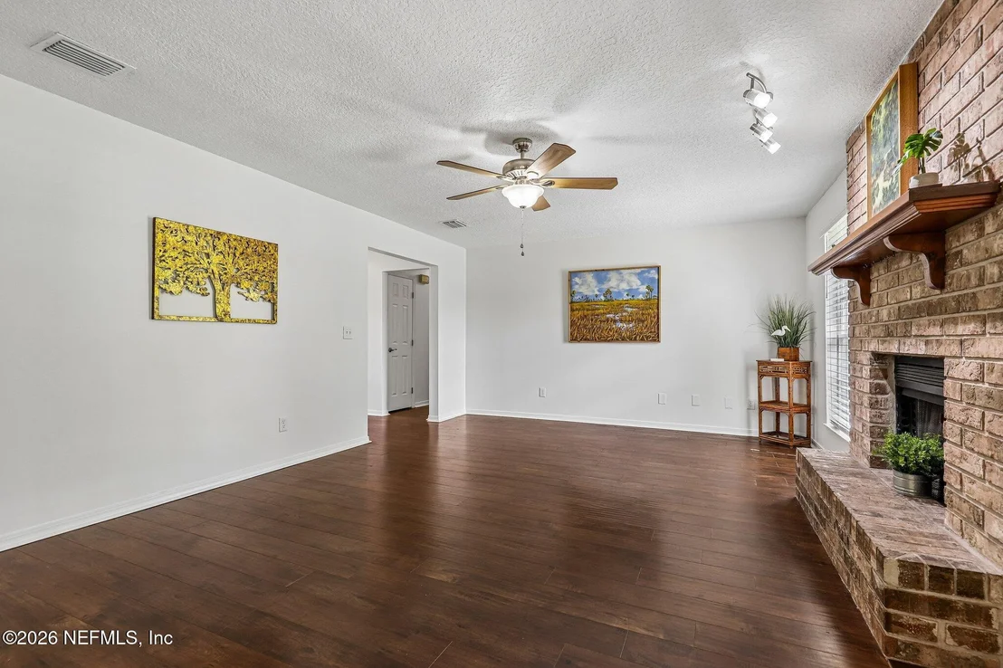 Photo of 2387 PERTH Drive