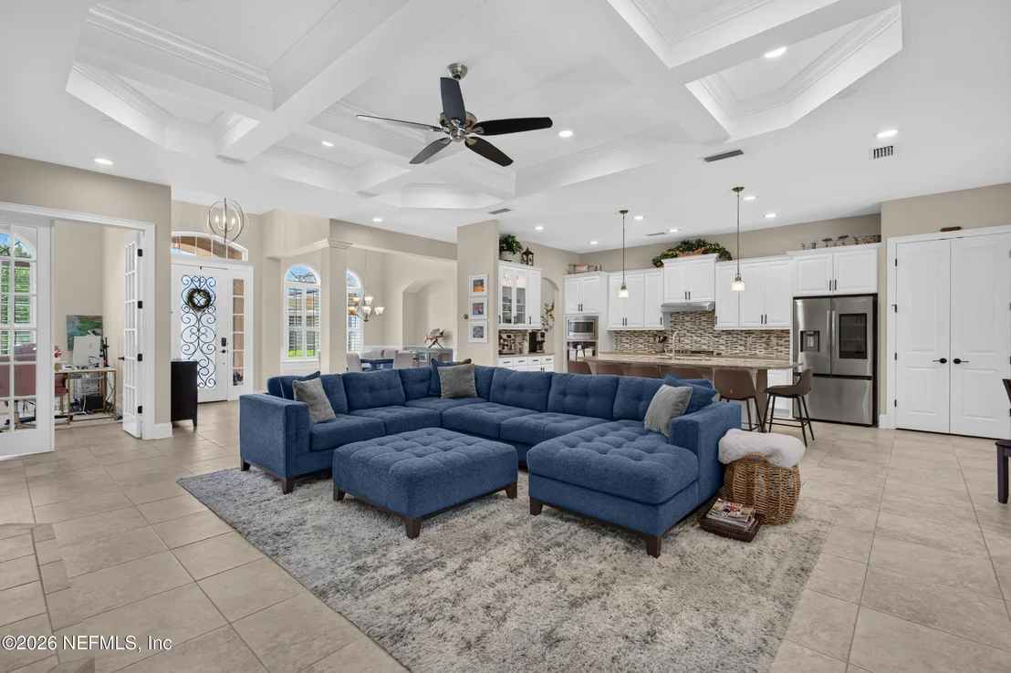 Photo of 287 VALE Drive