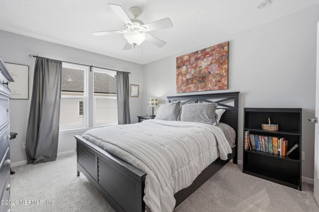 Photo of 521 SUNSET Drive
