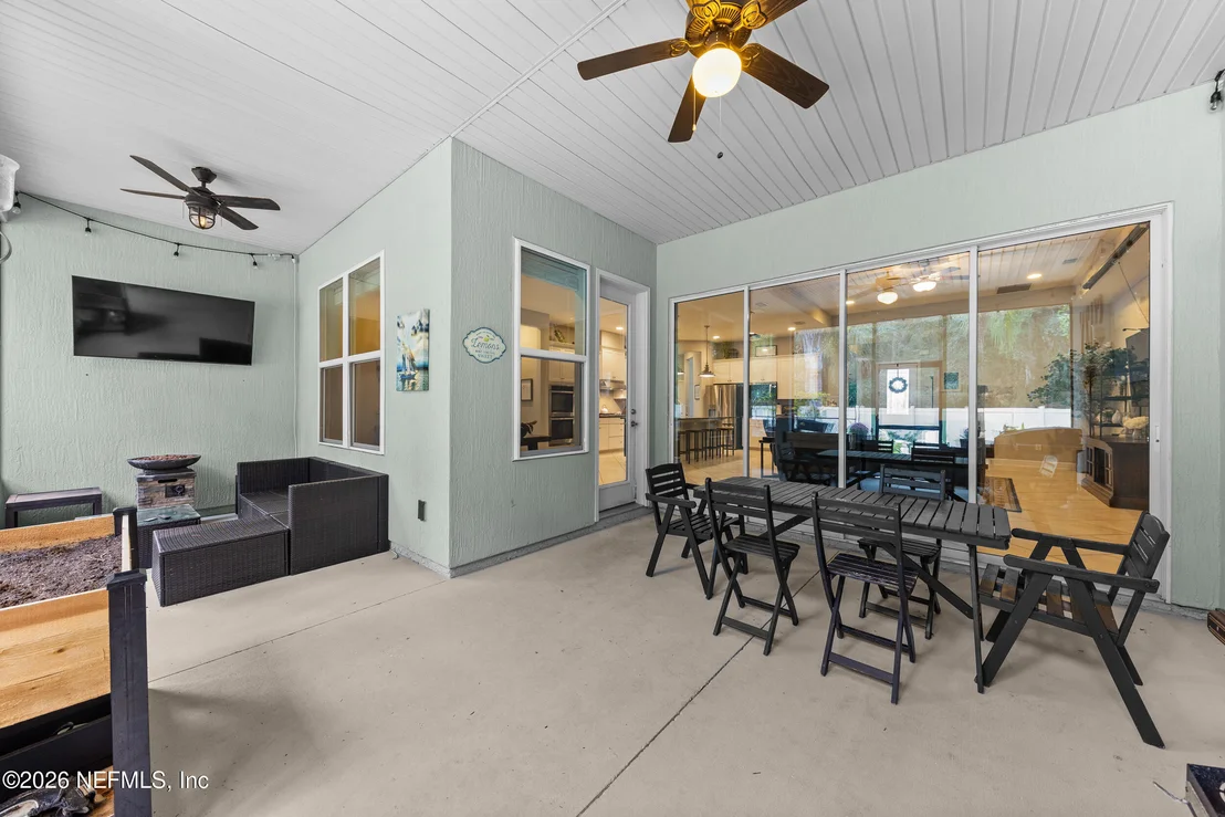 Photo of 576 BRONSON Parkway