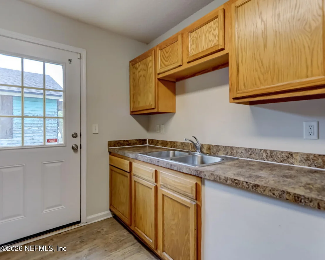 Photo of 3562 DREXEL Street