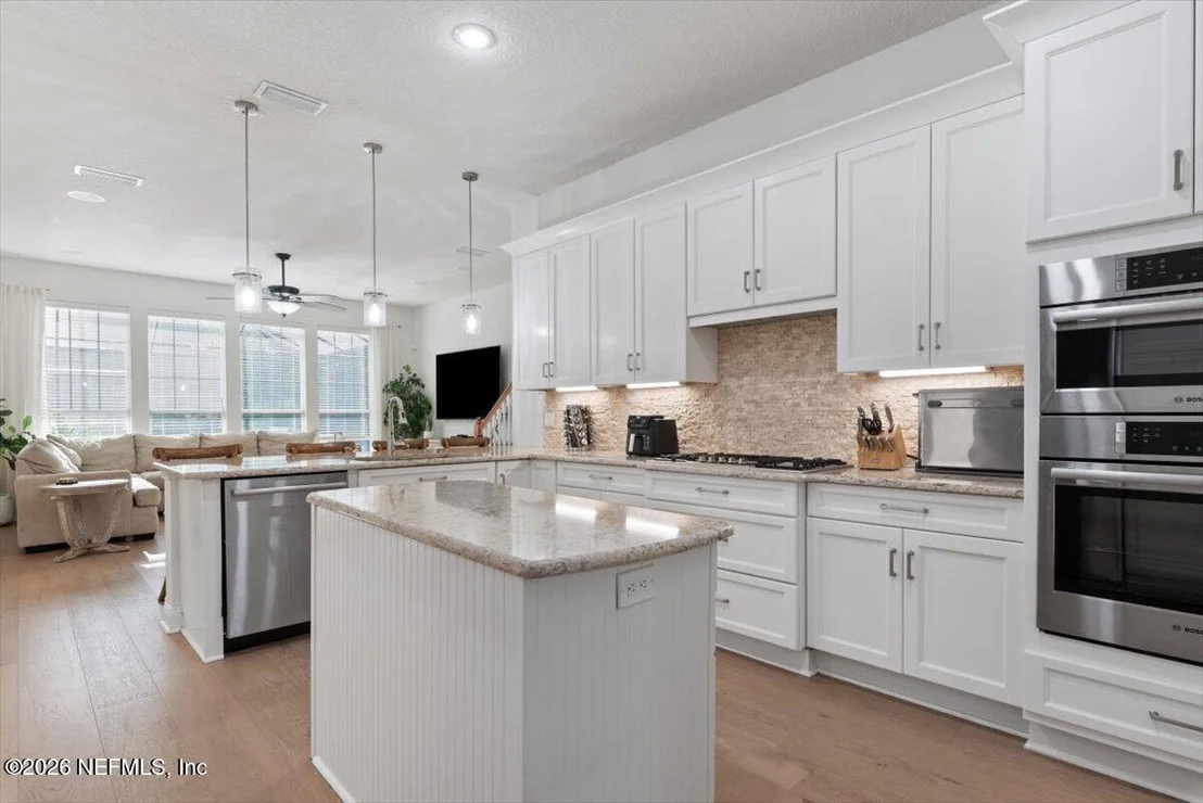 Photo of 421 ST JOHNS GOLF Drive