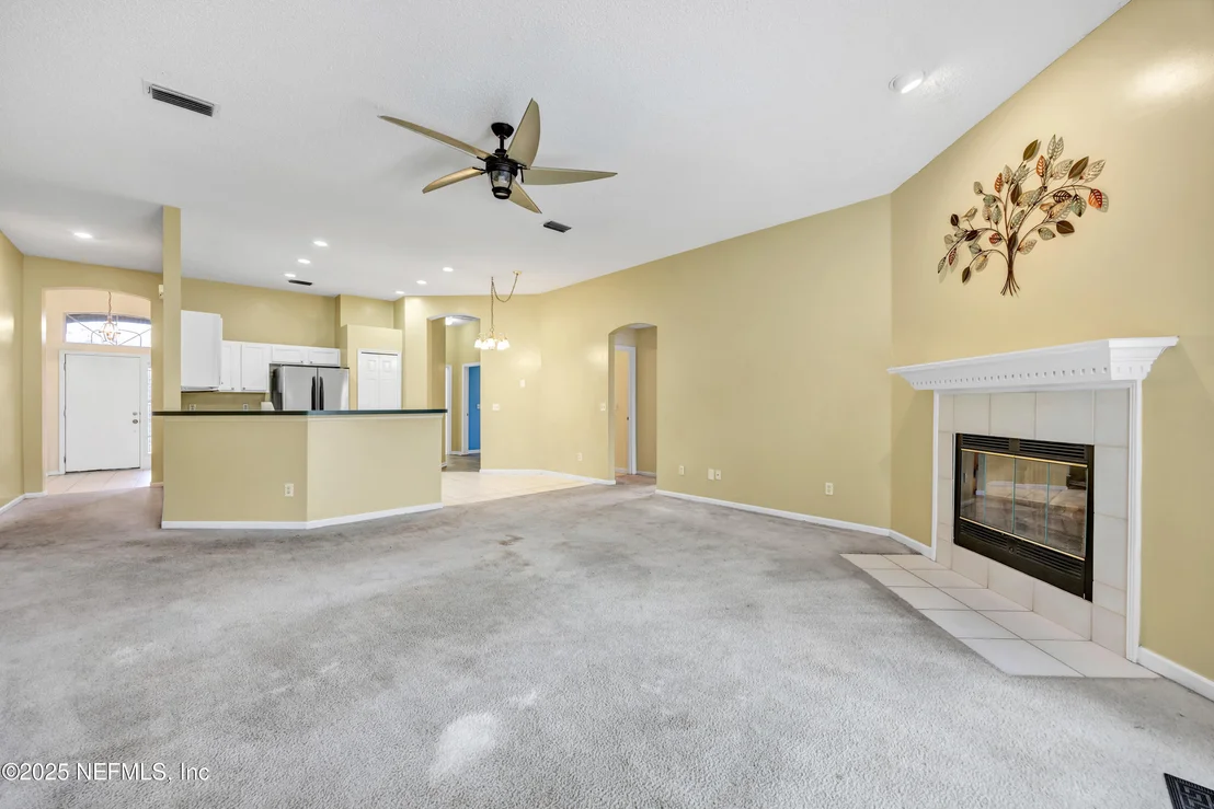 Photo of 4565 MAINMAST Lane