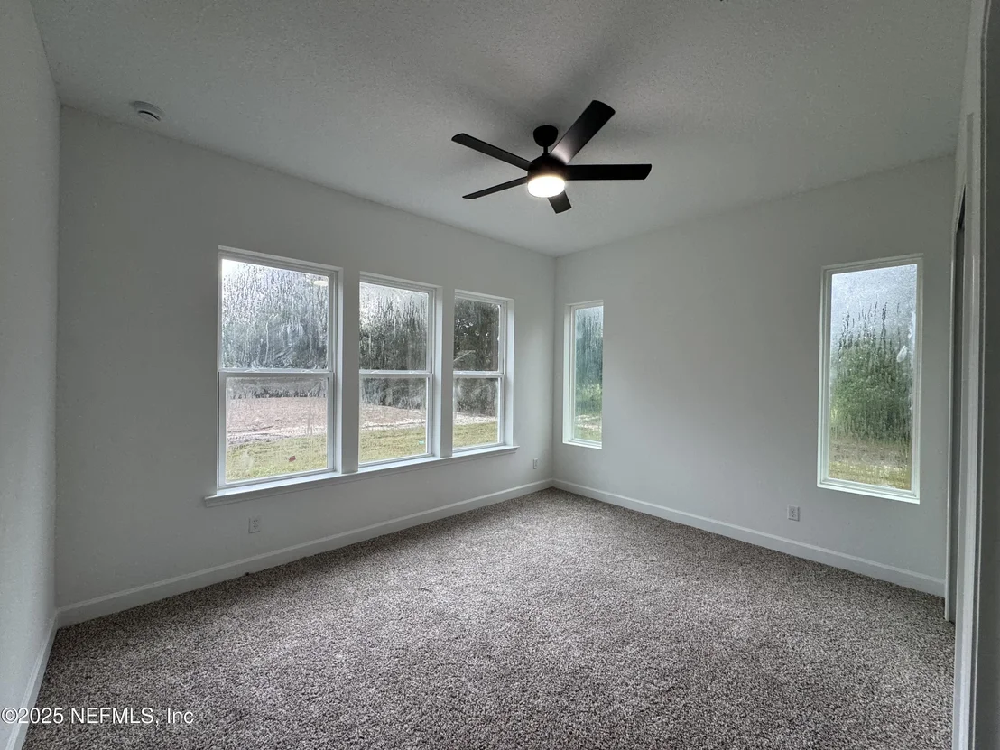 Photo of 137 CRESTVIEW Drive