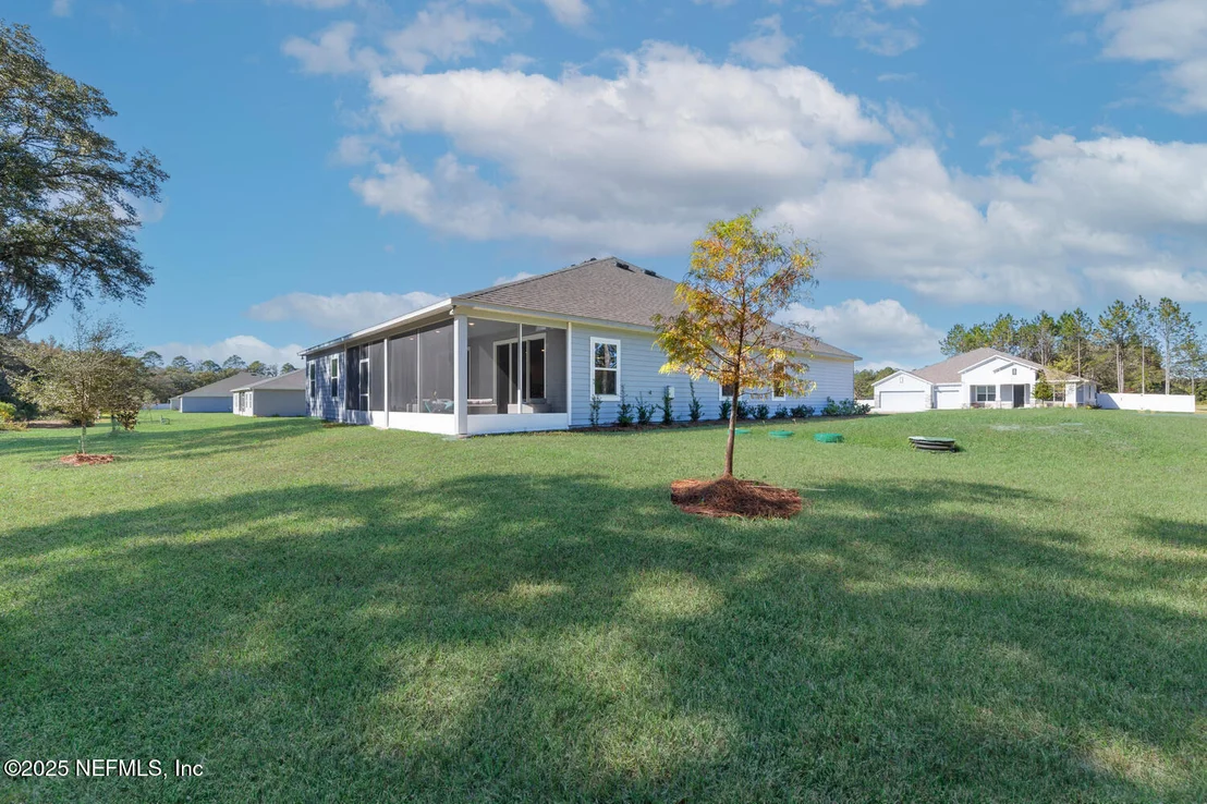 Photo of 56310 CREEKSIDE Way