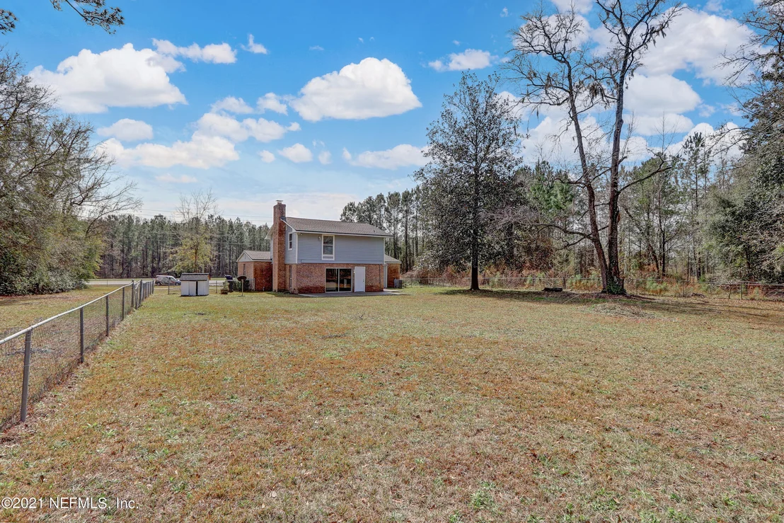 Photo of 450799 STATE RD 200