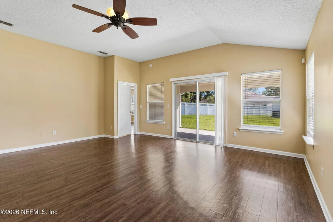 Photo of 831 TIMBERJACK Court