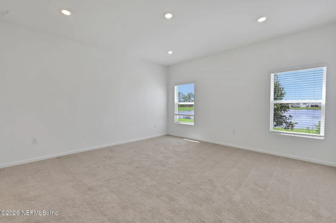 Photo of 38 ALGIERS Court