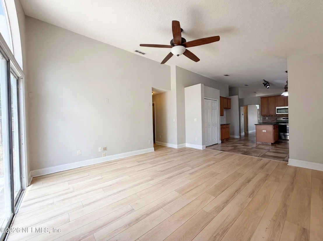 Photo of 617 BIRCHBARK Trail