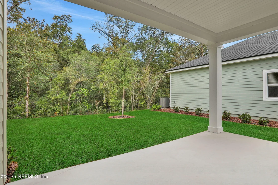 Photo of 643 FARMFIELD Drive