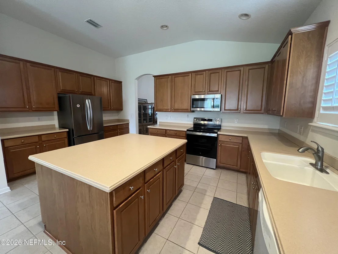 Photo of 8429 HIGHGATE Drive