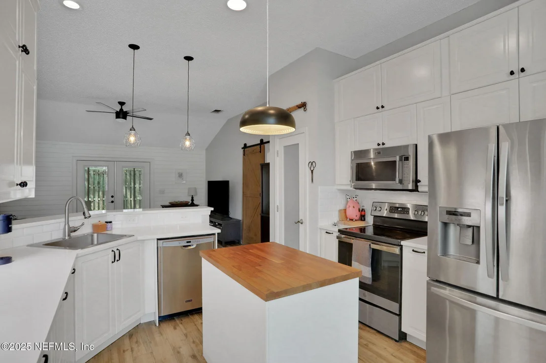 Photo of 3738 EAGLE RIDGE Drive