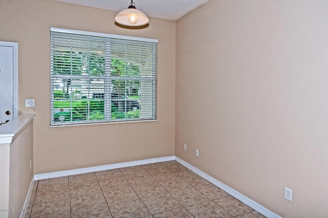 Photo of 178 LIONS GATE Drive