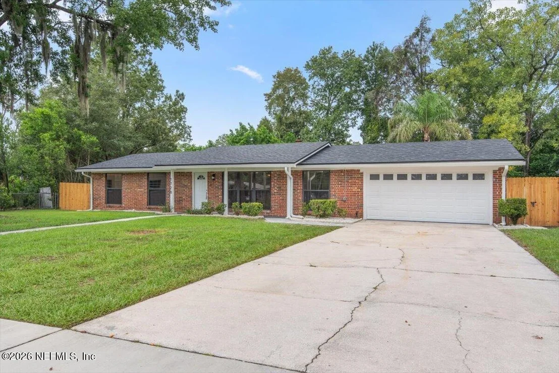 Photo of 1720 BAY Circle W