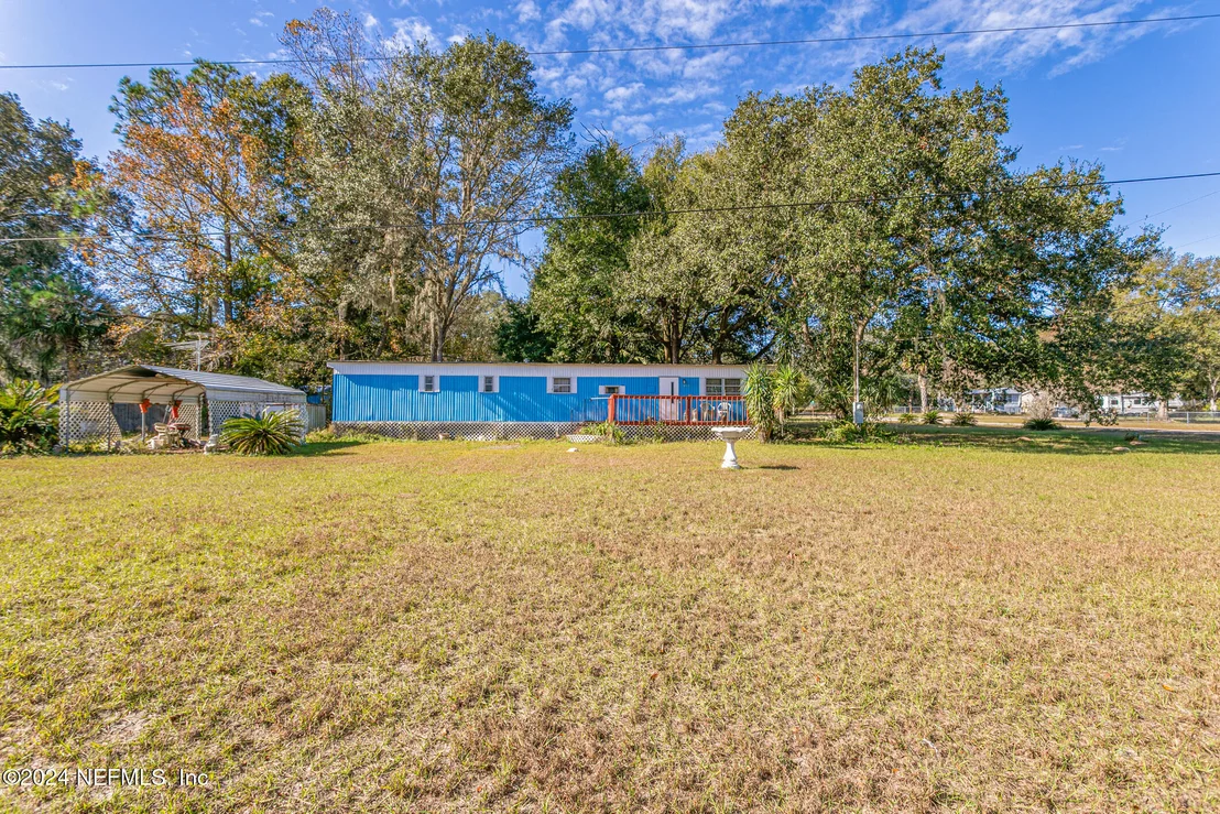 Photo of 203 ALGONQUIN Street